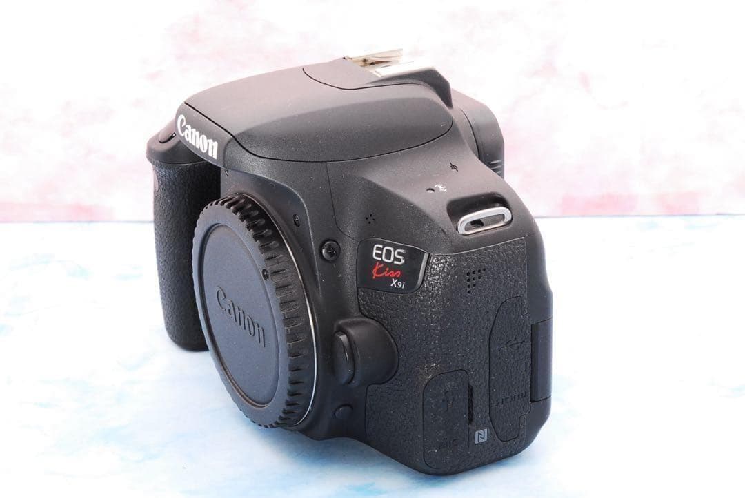 キャノン Kiss X9i★豪華Wレンズ★スマホ転送OK★一眼レフカメラ