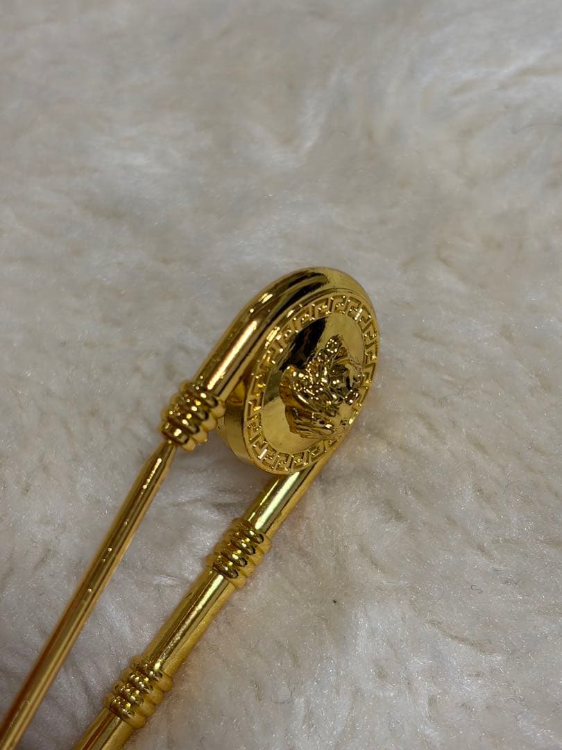 Versace ピン ブローチ 7.7センチ 正規品