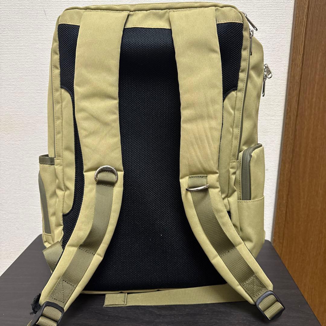 ballaholic Backpack カーキー