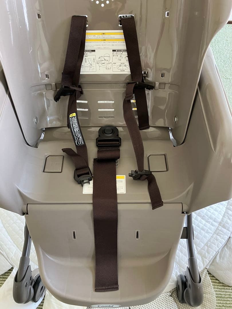 お値下げ！Combi ネムリラ手動スウィングベッド＆ハイローチェア　アカホン限定