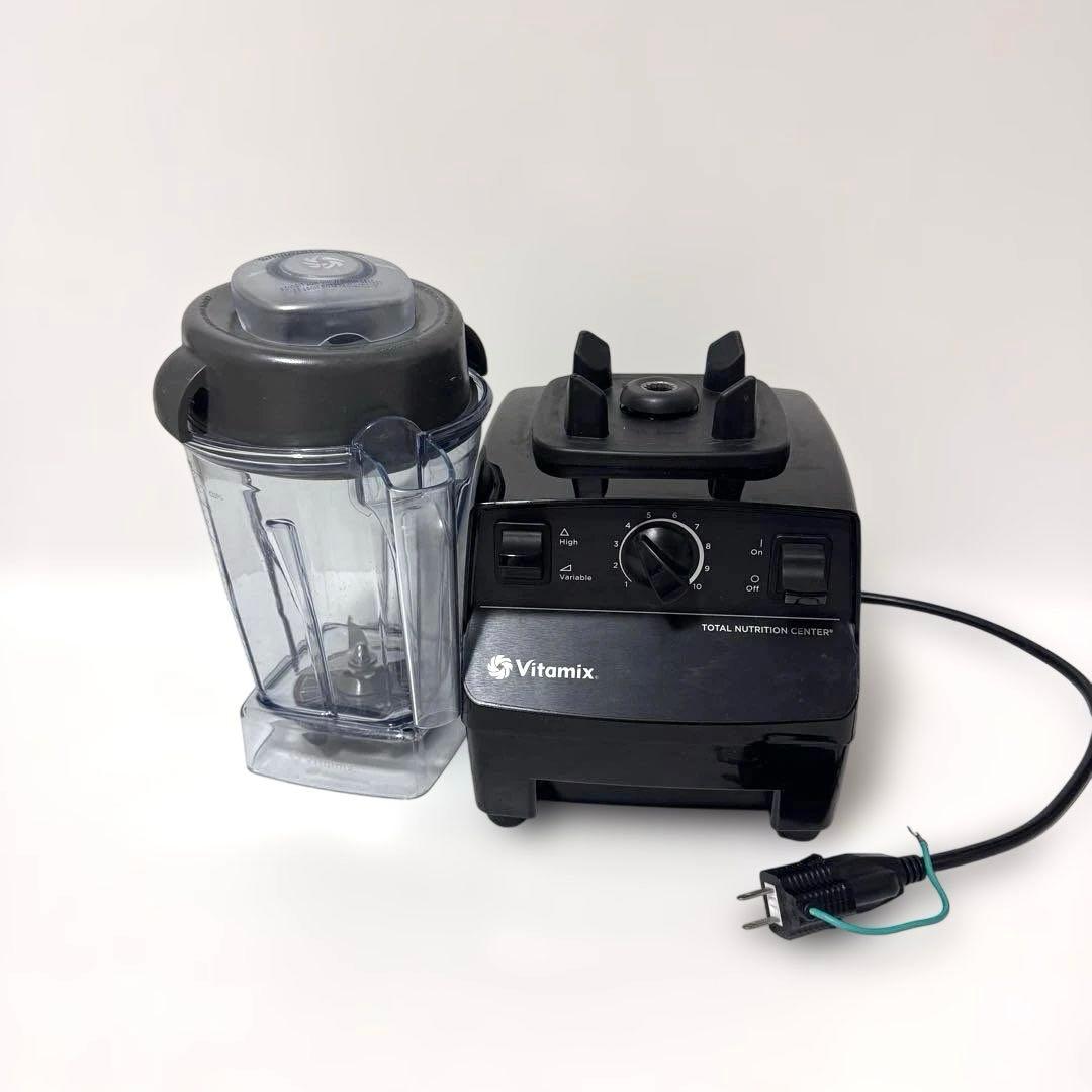 Vitamix バイタミックス ブレンダー ジューサー VM0111