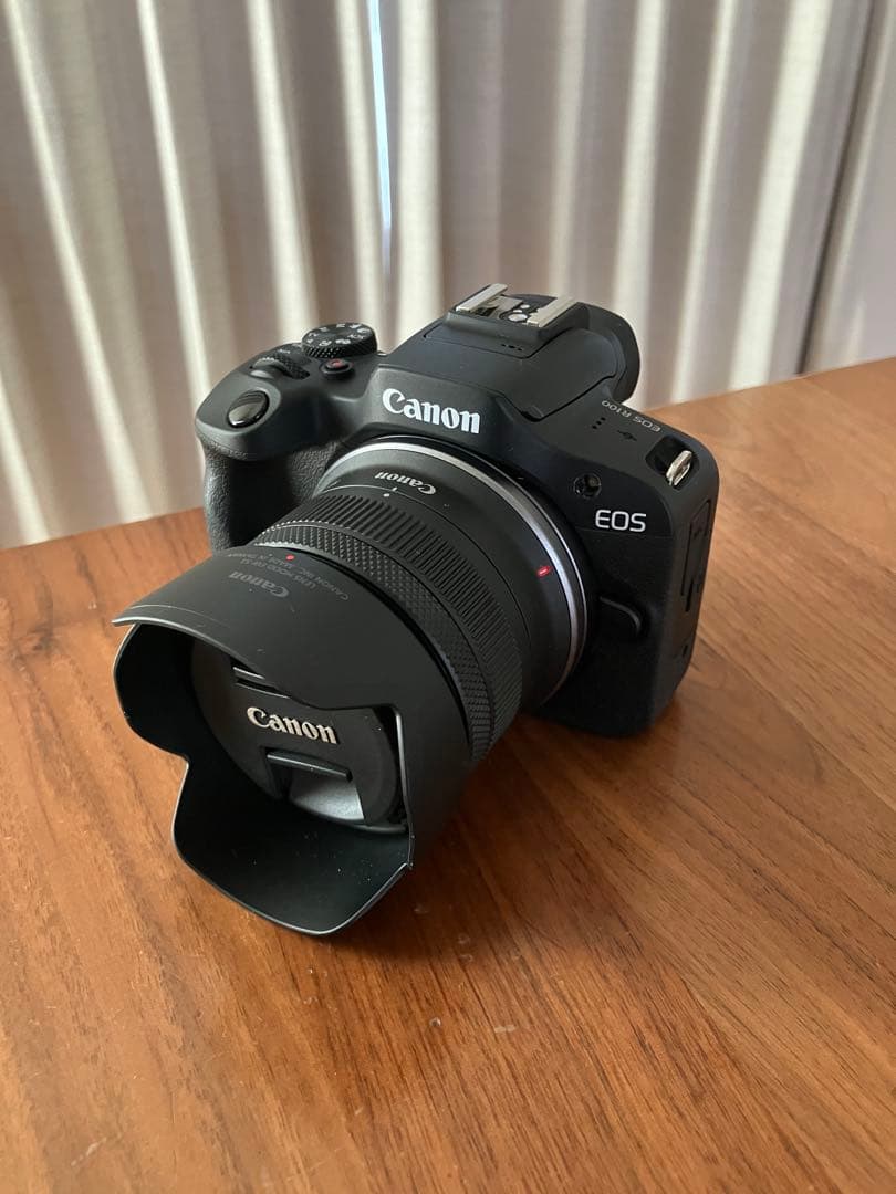 キャノン EOS R100 RF-S 18-45 IS STMデジタル カメラ