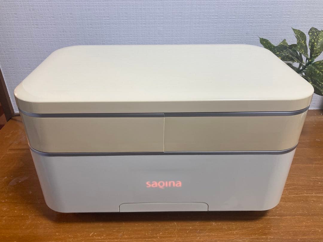 saqina bijou ＊ サキナ ビジュー　美顔器