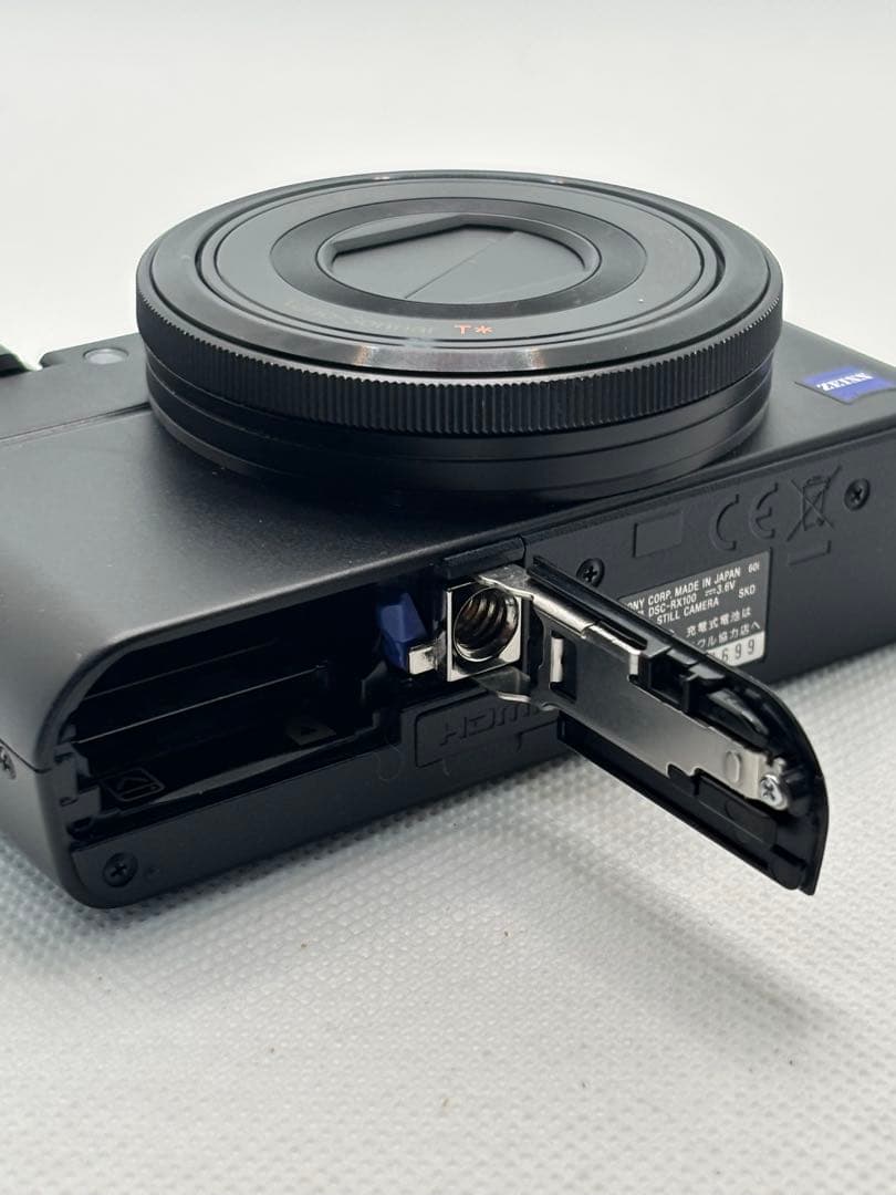 SONY Cyber-shot DSC-RX100 ★元箱付き★
