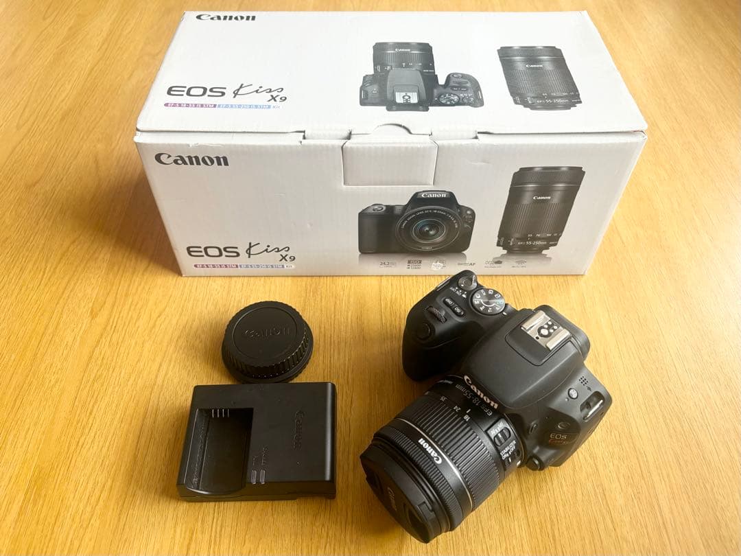 Canon EOS Kiss X9 デジタル一眼レフカメラ EF-S 18-55