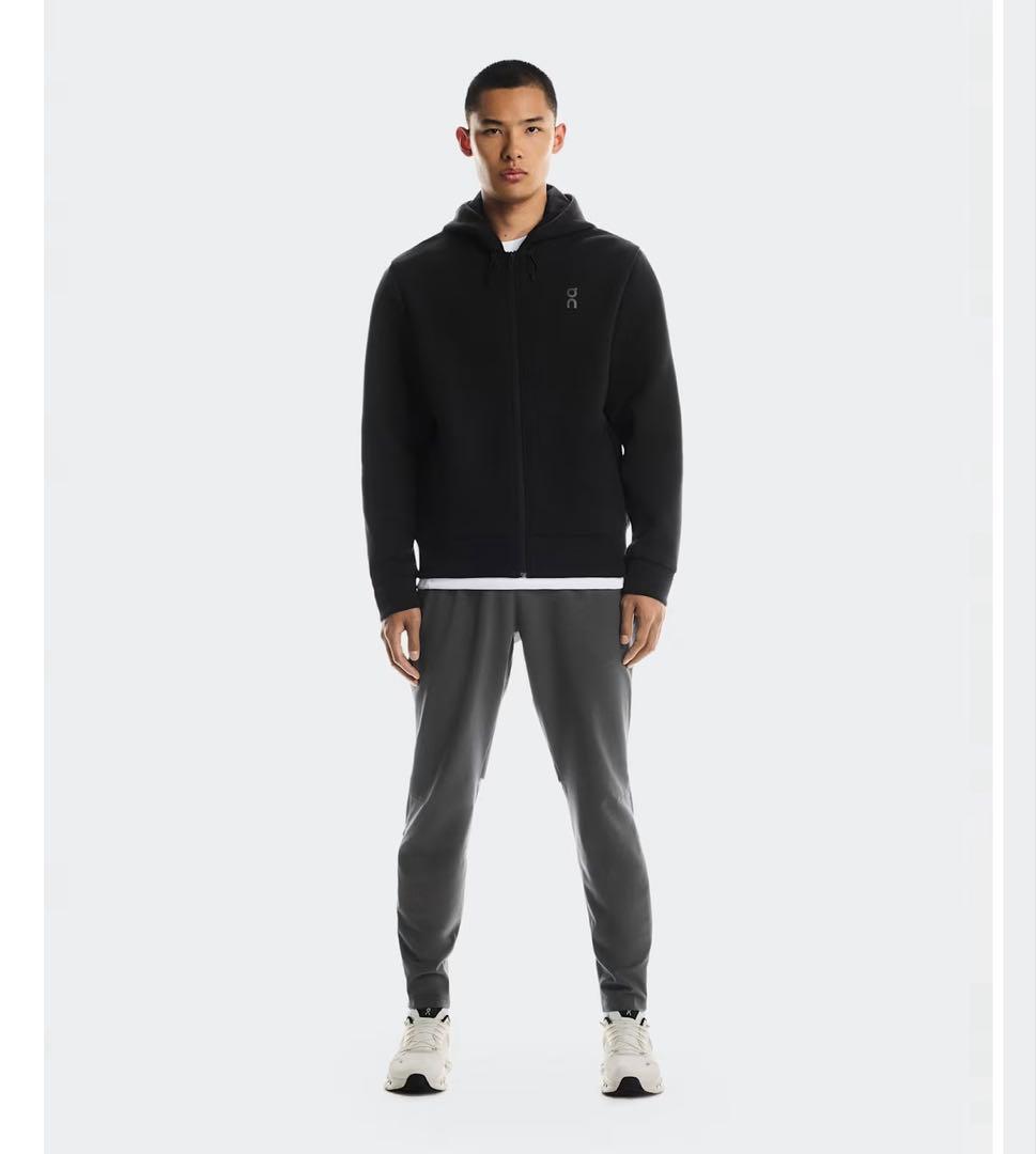 【美品】On Focus Tech Zip Hoodie