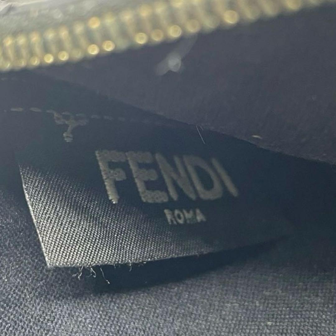 ケン様　FENDI フェンディ ケース モンスター w5