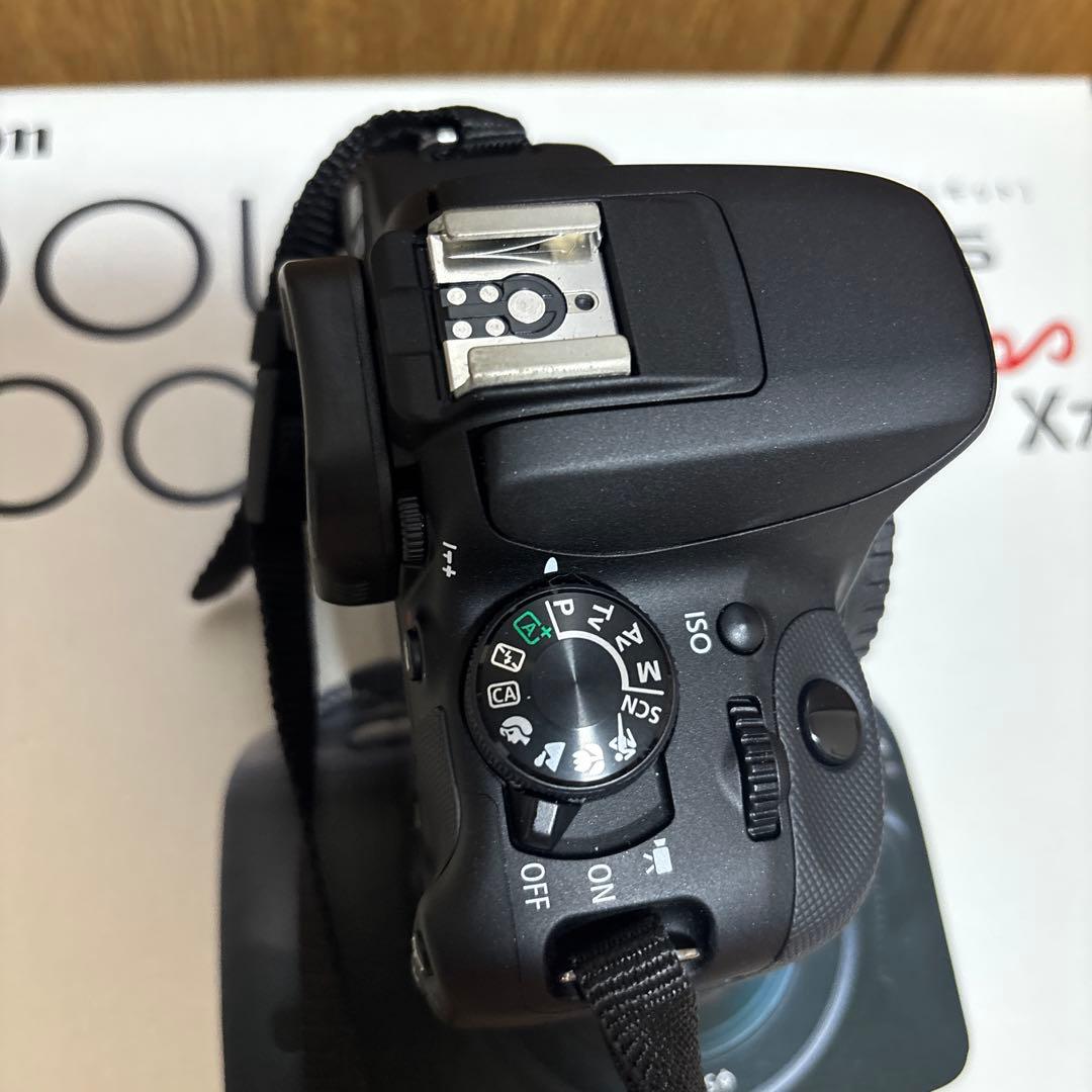 超美品 Canon ダブルズームキットEOS KISS X7 単焦点付き