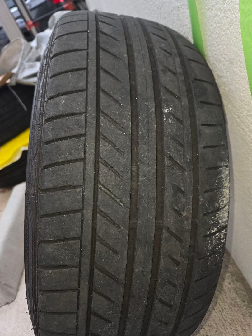 WORK ZEAST ST2 20×9.5J +33 PCD114.3