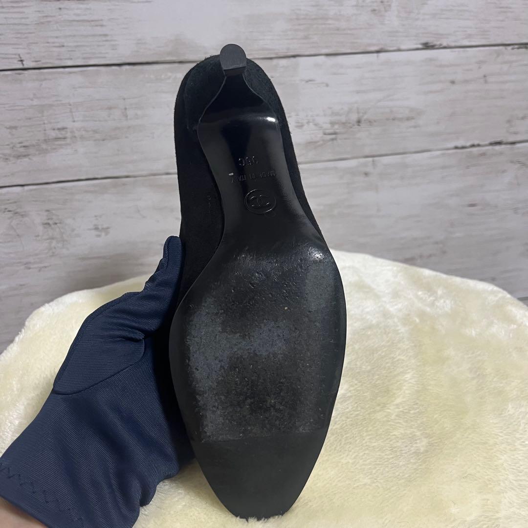 美品！CHANEL シャネル ラウンドトゥパンプス　22.5 黒×シルバー