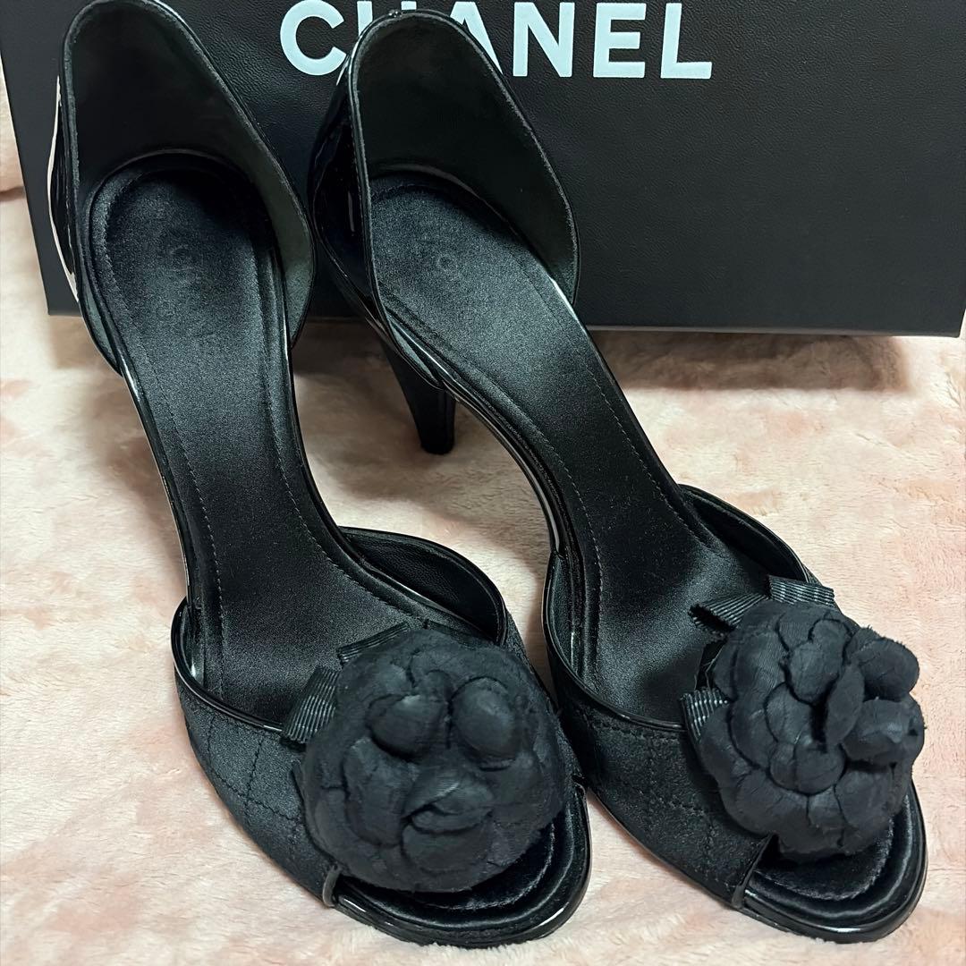CHANEL カメリア　ヒールパンプス