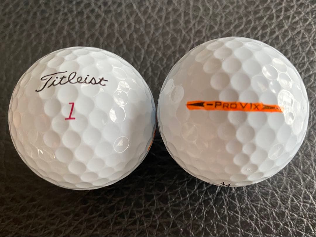 タイトリストプロV1Xレフトダッシュゴルフボール24年モデルローナンバー17球