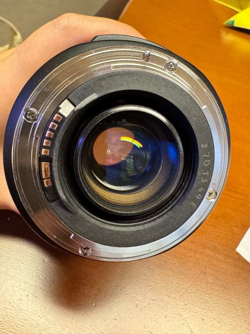 CANON EF 28-135mm f/3.5-5.6 ISレンズ