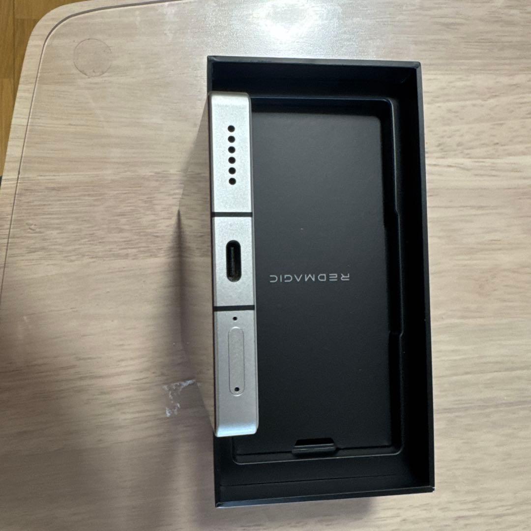 REDMAGIC 10 PRO ホワイト 本体