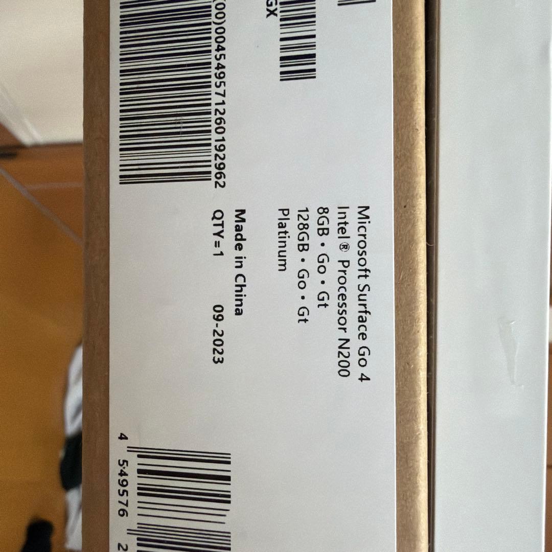 Microsoft Surface Go 4 アークマウス付き