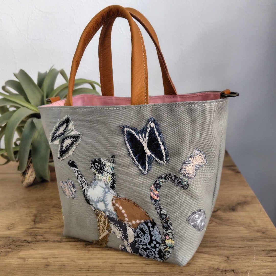 333W 様　/猫とちょうちょカケラパッチ/しきりトートSサイズ/本革キャメ