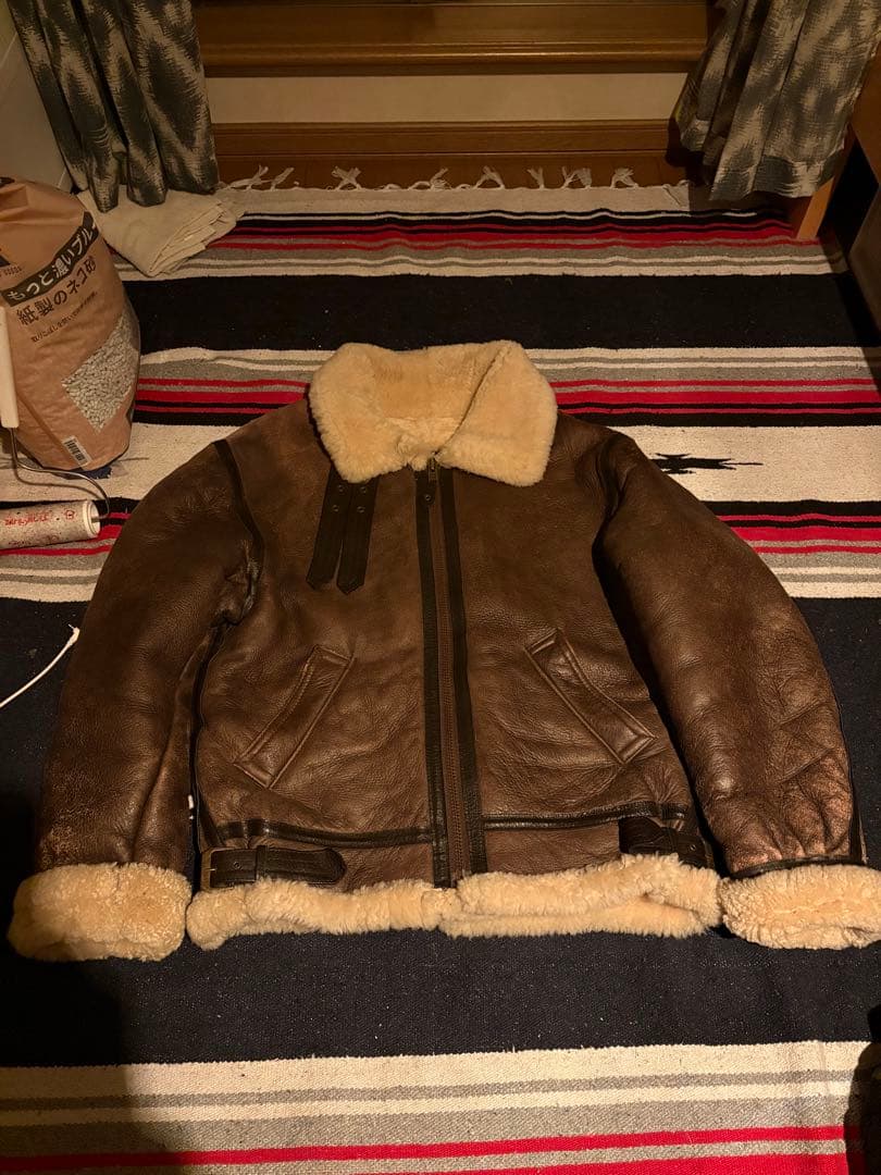B3 ムートンジャケット