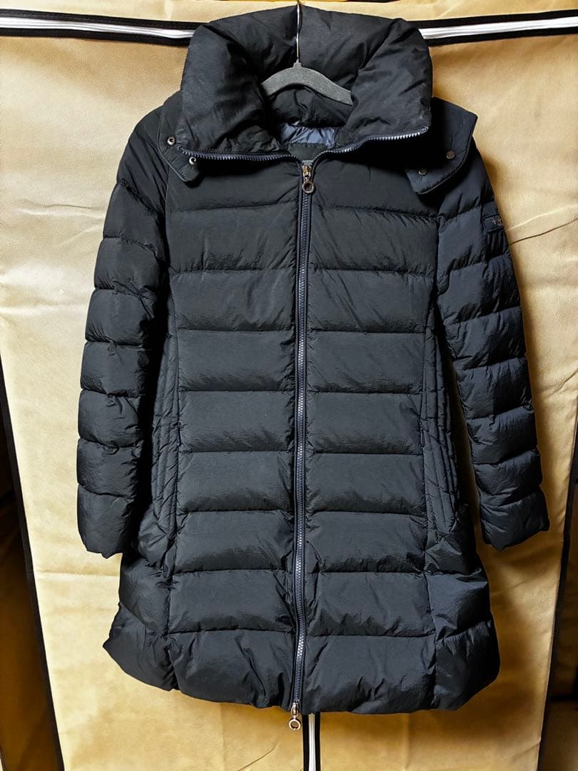 TATRAS ポリテアマ LTA20A4694 02 ダウンコート 紺 ネイビー