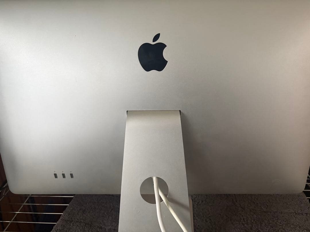 Apple Cinema Display 27インチ モニター+ケーブルetc