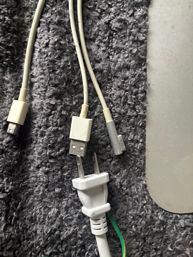 Apple Cinema Display 27インチ モニター+ケーブルetc