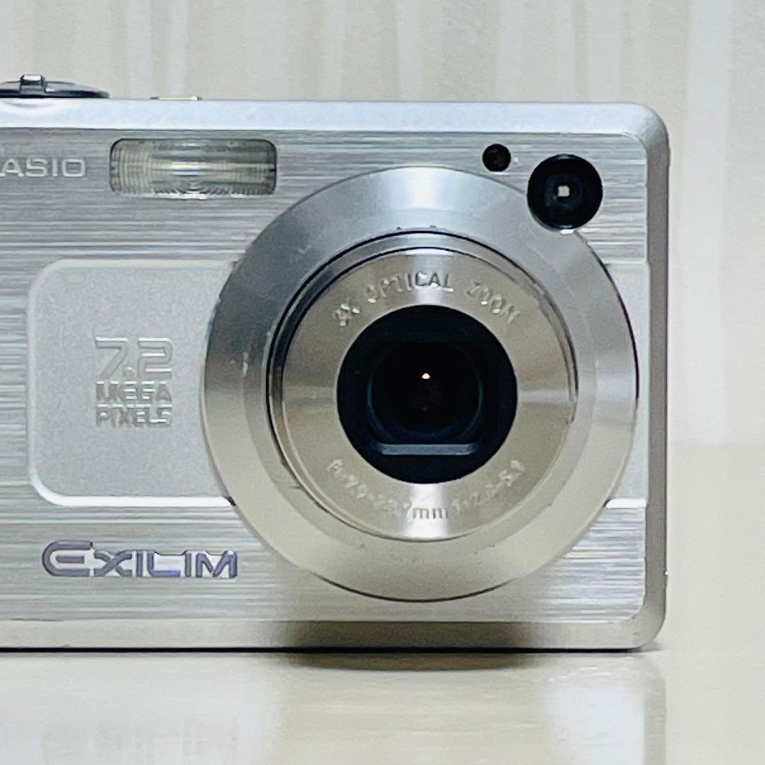 CASIO カシオ EXILIM EX-Z750 コンパクトデジタルカメラ