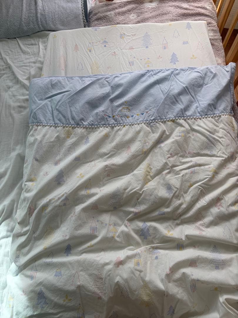 【都内引き取り限定】ベビーベッド•ベビー布団•バウンサー　3点セット