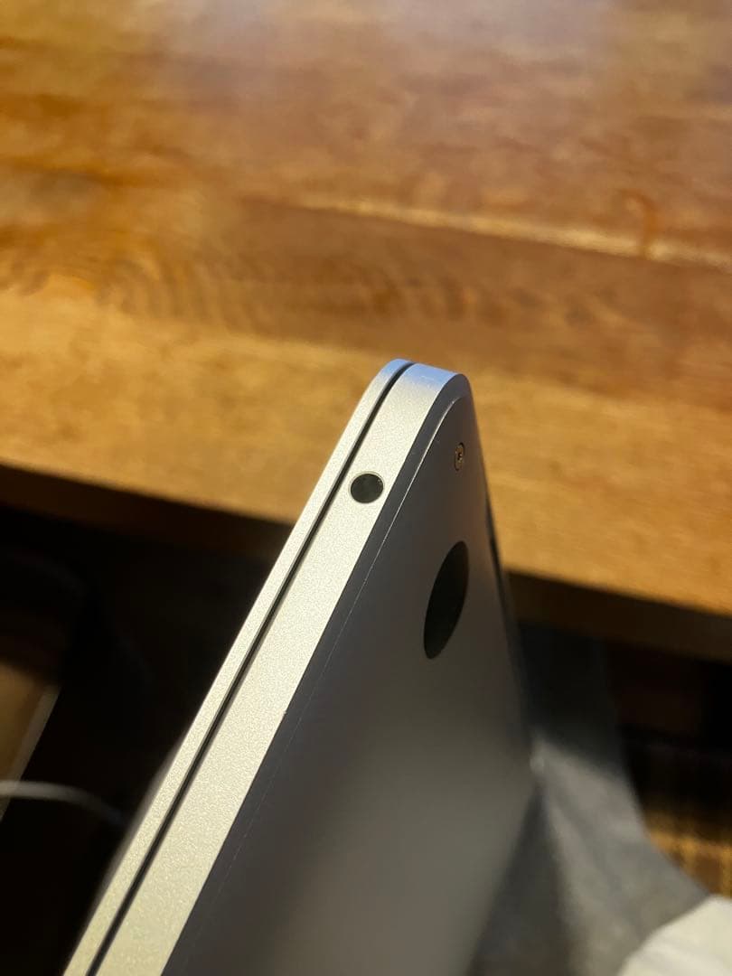 美品⭐︎MacBook Pro 2020 クリアカバー付