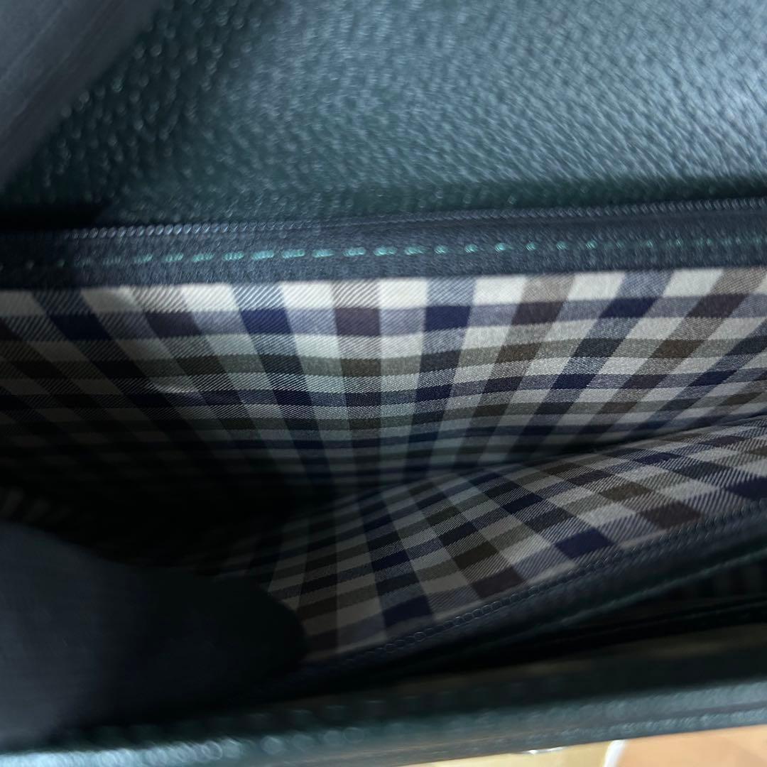 【極美品】　アクアスキュータム　ビジネスバッグ　オールレザー　濃緑　A4　自立