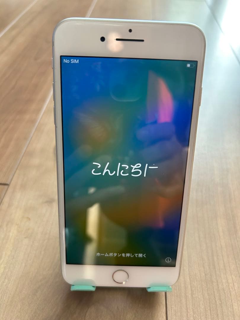 iPhone 8 Plus 本体 バッテリー100% 64GB SIMフリー