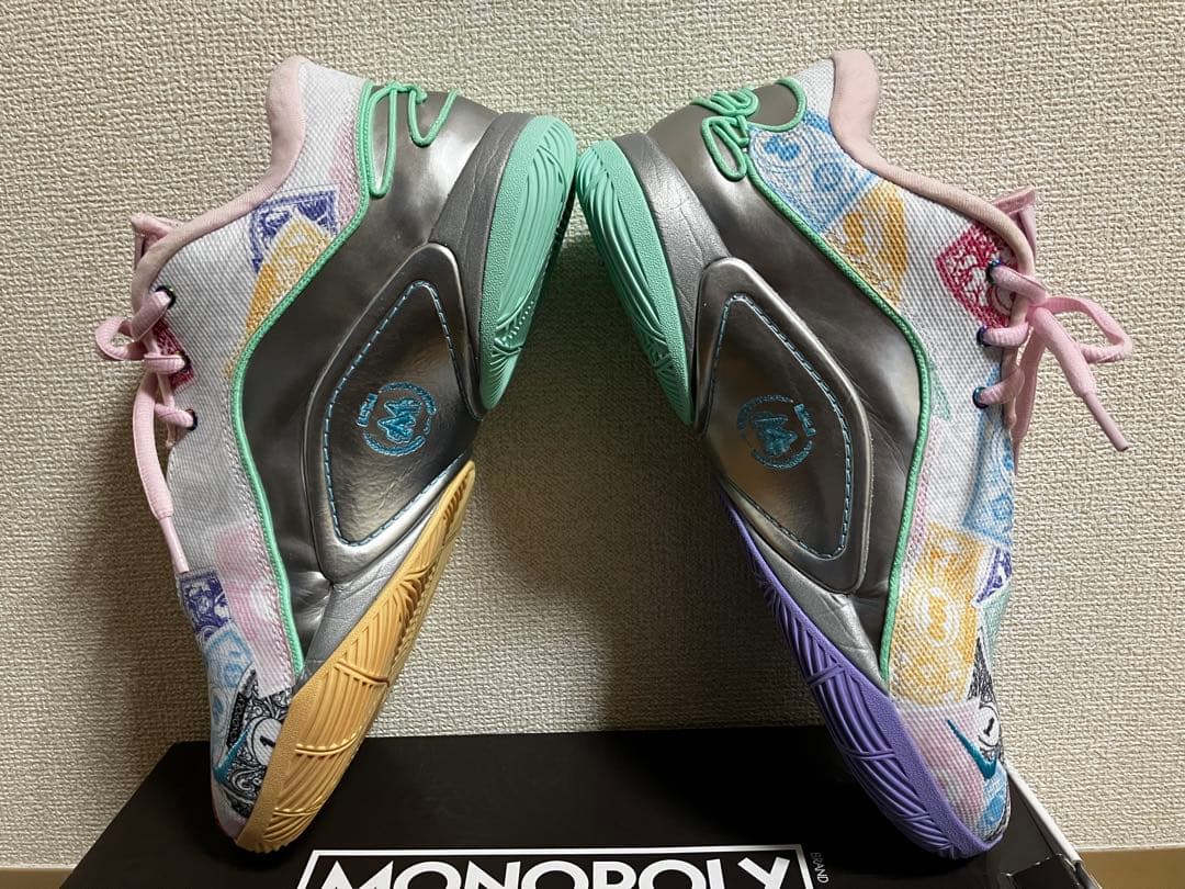 NIKE LEBRON 22 QS EP モノポリー