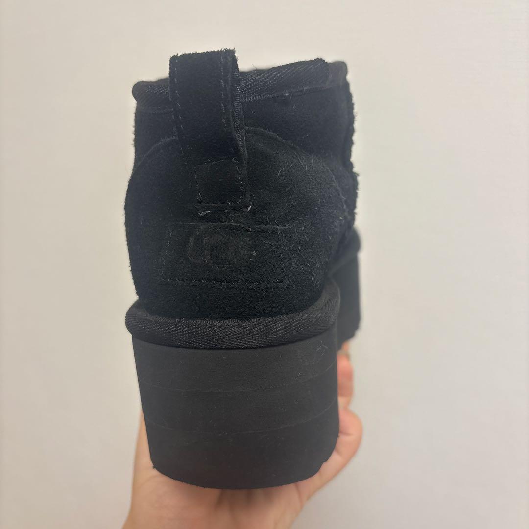 アグ　クラシックウルトラミニプラットフォーム