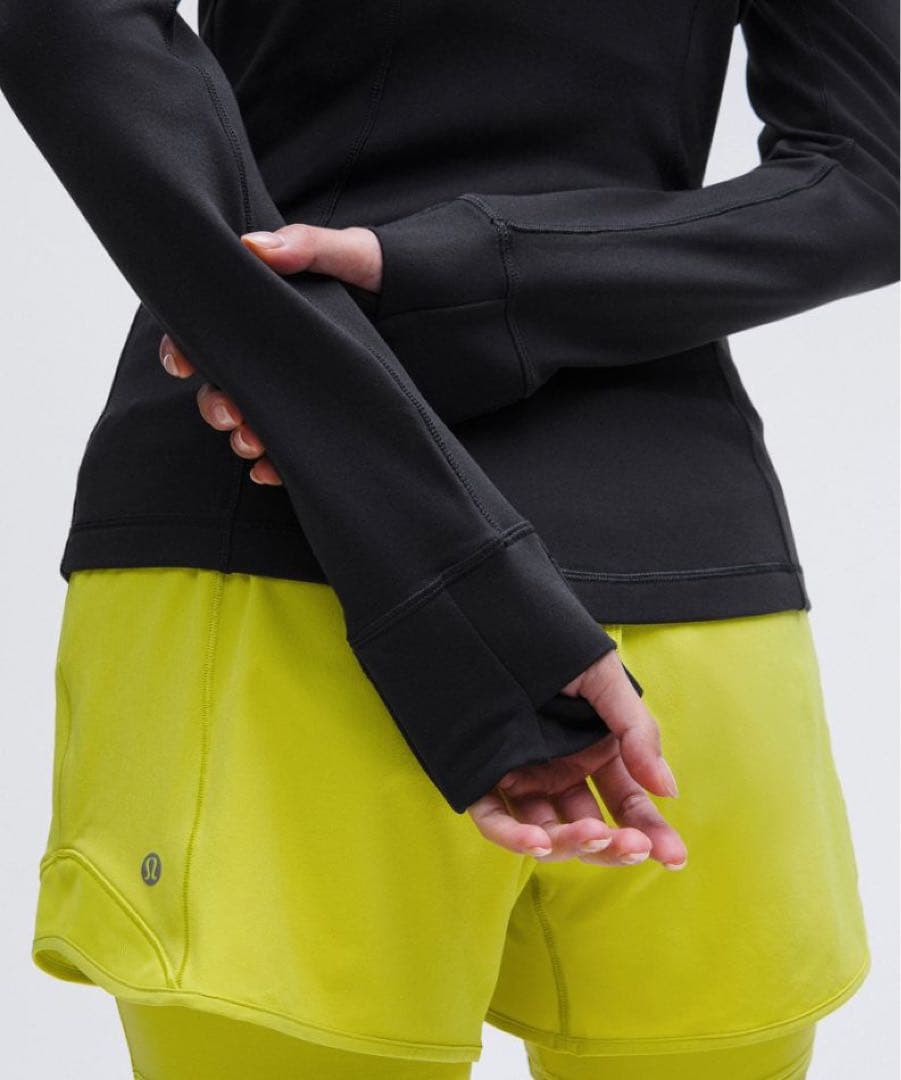 美品。lululemon ルルレモンDefine ジャケット Luon