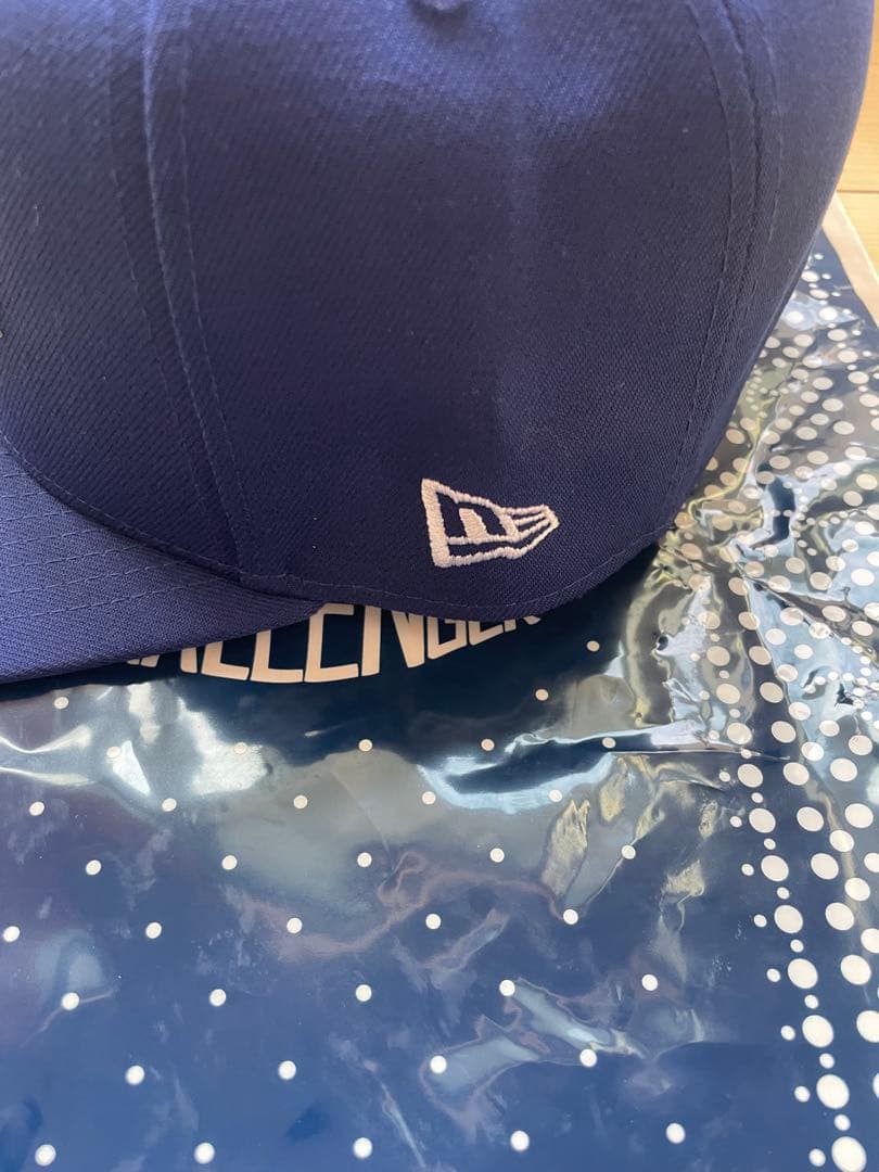 CHALLENGER × NEWERA「NEWERA LOGO CAP」