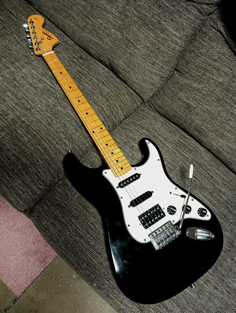 Squier by Fender スクワイヤー フェンダー ストラト