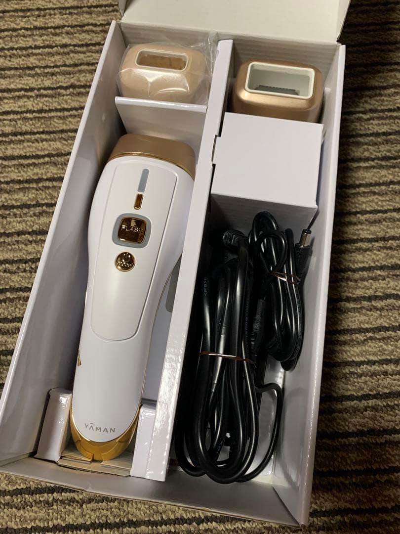 YAMAN 脱毛器 本体と付属品