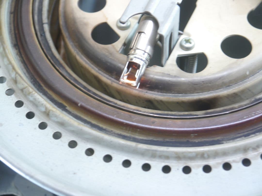 送料込❤2014年●ホワイト コロナ　石油ストーブ 安全ガード付き