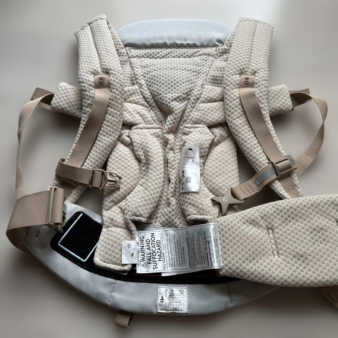エルゴ　ergobaby OMNI breeze ベージュ