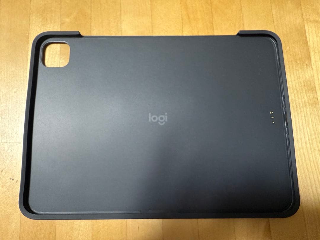 logicool COMBO TOUCH iPad Pro 11インチ　(M4)