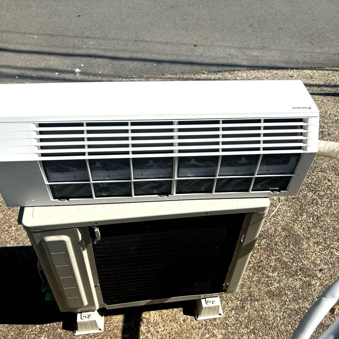 取り付け工事込み❗️極美品‼️ダイキン2024年製 10畳 エアコン　早い者勝ち