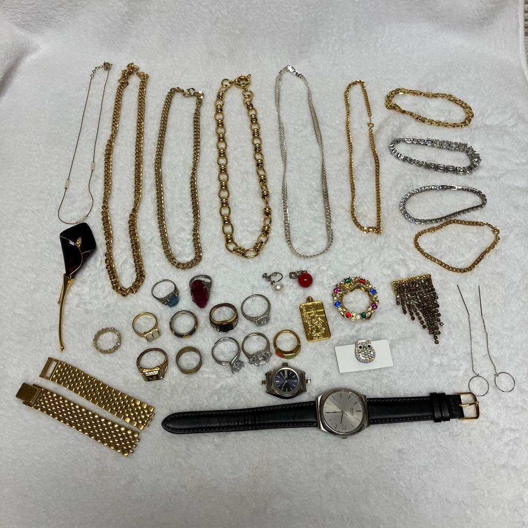 遺品整理　アクセサリーまとめ売り！