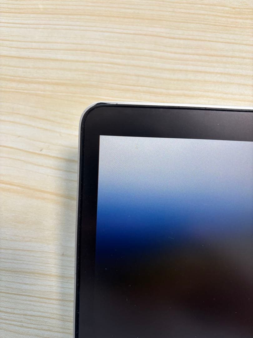 だじ出品 MacBook Pro (13-inch, 2020モデル)