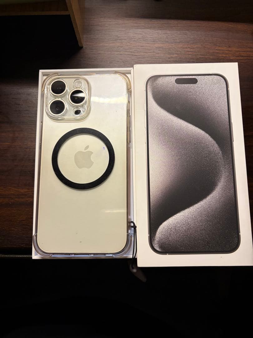 美品‼︎ iPhone 15 Pro Max 256GB 残無し