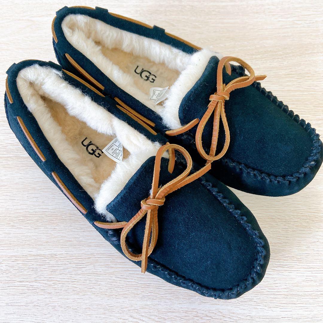 新品未使用　UGG モカシン　ダコタ　dakota 23cm