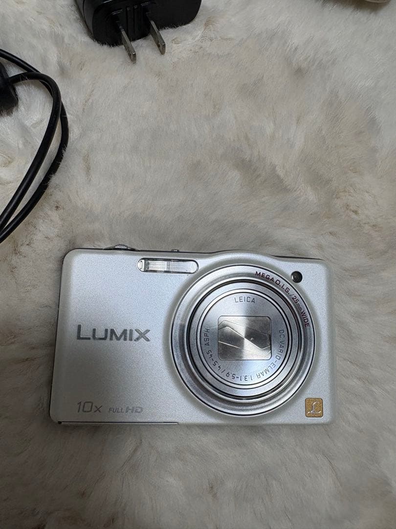 美品　Panasonic LUMIX DMC-SZ7 デジタルカメラ