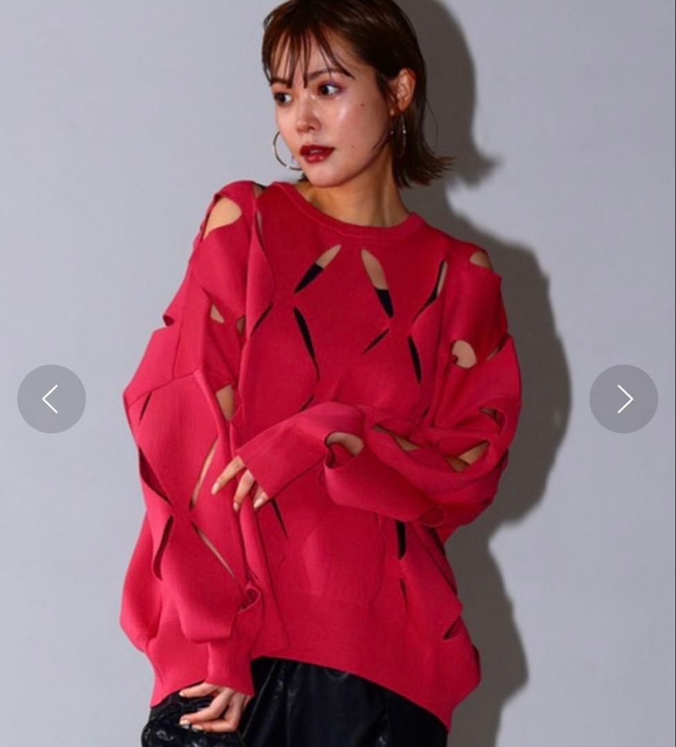 レッド　ヘレンチア　デザインカットニット　HERENCIA ニットトップス