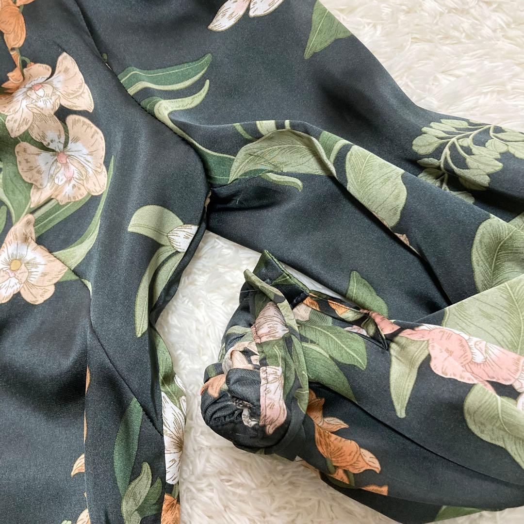 極美品✨ソブ 花柄プリントボウタイブラウス 2.7万 ボタニカル リボン 緑