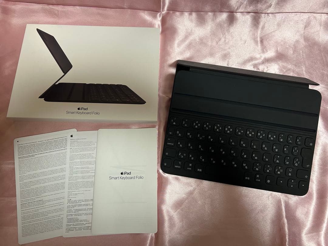 iPad Smart Keyboard Folio 11インチ 日本語