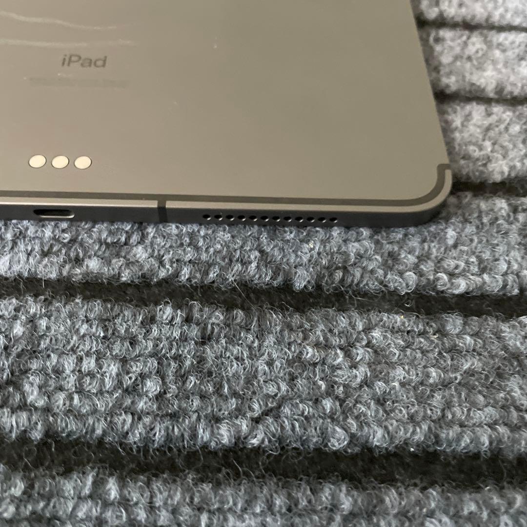 135 iPad Air4 4世代 64GB SIMフリー スペースグレイ