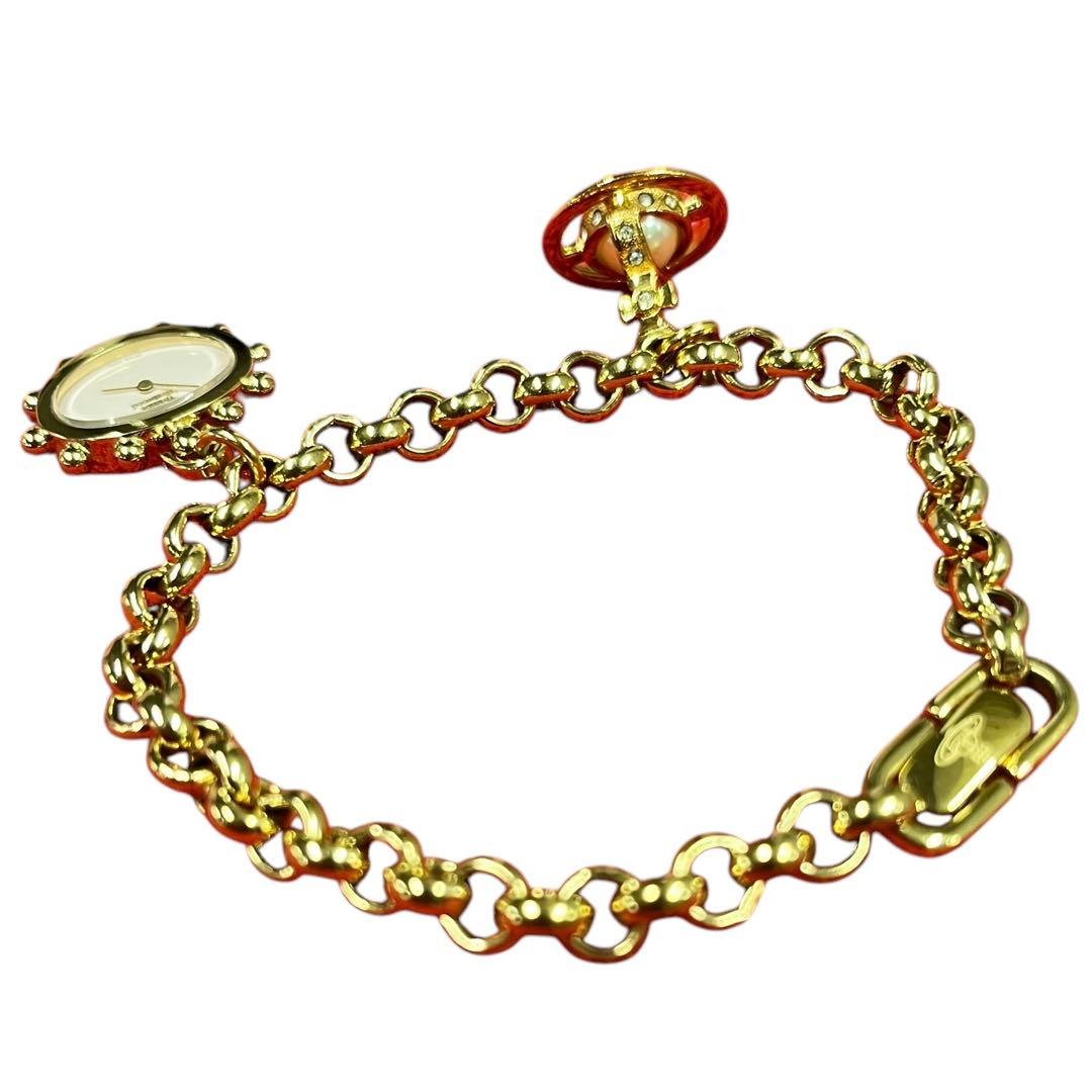 ヴィヴィアンウエストウッド ミルククラウン ブレスレットウォッチ 腕時計