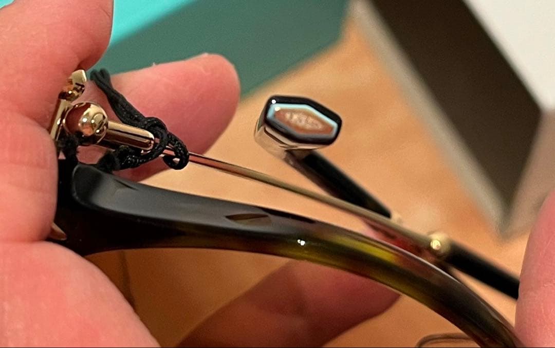 Tiffany サングラス　4210D